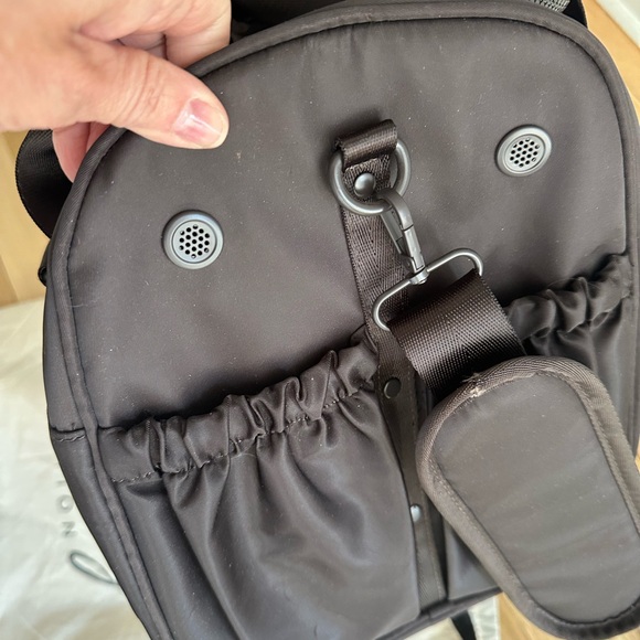 Buff Bunny Ultimate Duffel Bag - Picture 6 of 11